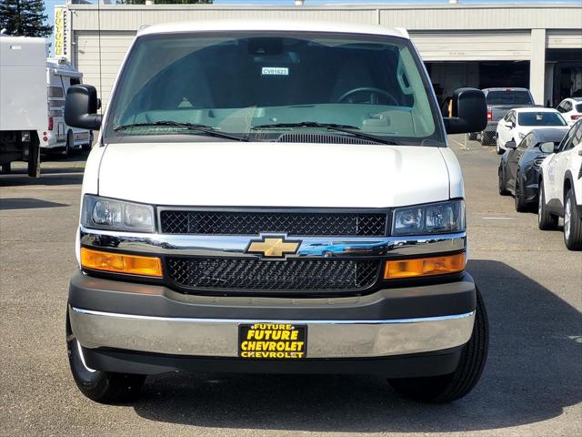 2026 Chevrolet Express Cargo Van 2500 Regular Wheelbase, WT, RWD