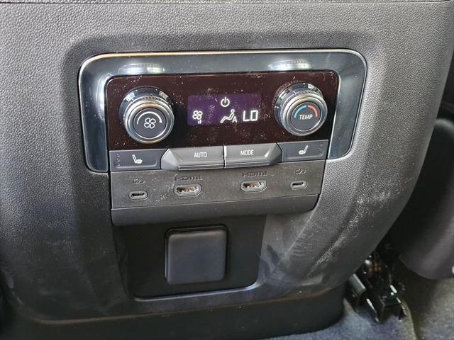 2026 GMC Yukon XL 4WD AT4