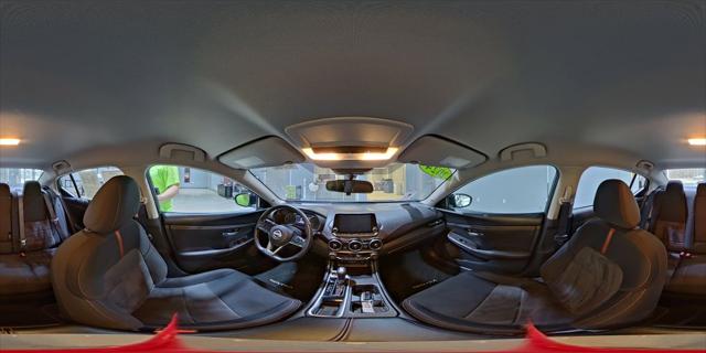2024 Nissan Sentra SR Xtronic CVT