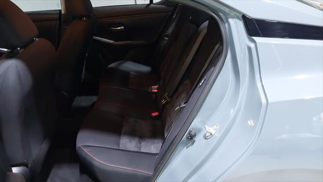 2024 Nissan Sentra SR Xtronic CVT