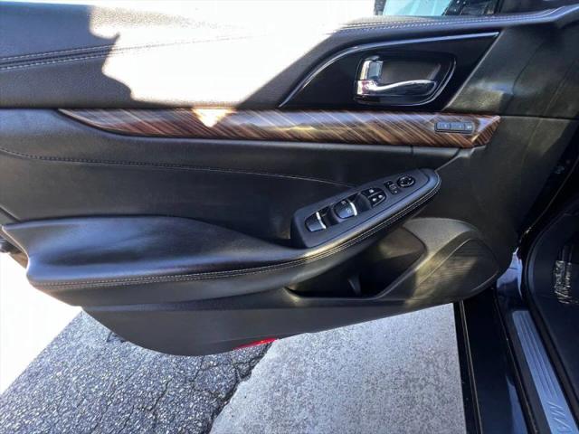 2016 Nissan Maxima 3.5 Platinum