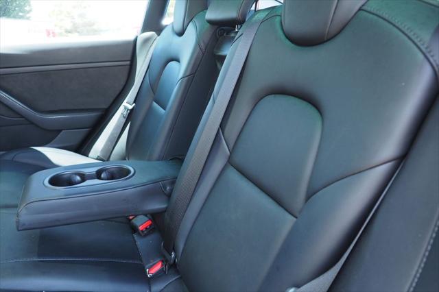 2022 Tesla Model 3 Rear-Wheel Drive