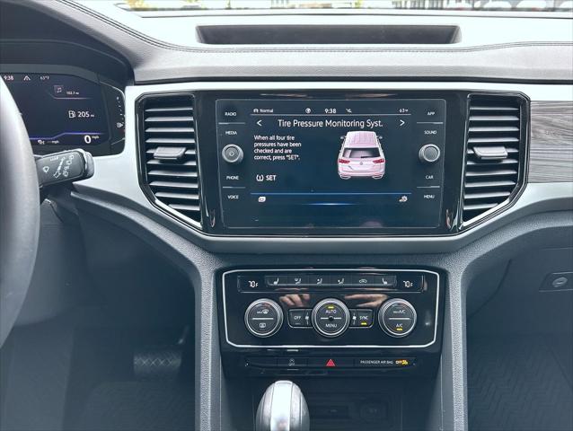 2022 Volkswagen Atlas Cross Sport 3.6L V6 SE w/Technology