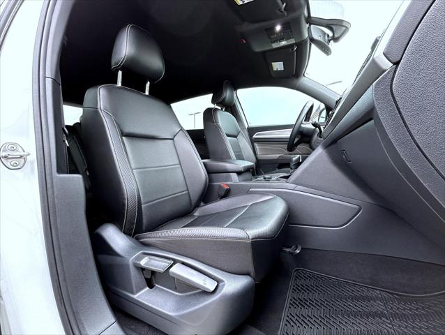 2022 Volkswagen Atlas Cross Sport 3.6L V6 SE w/Technology