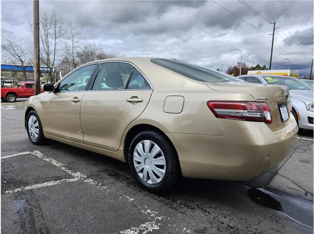 2010 Toyota Camry LE