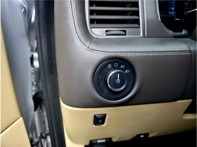 2015 Lincoln Navigator Standard