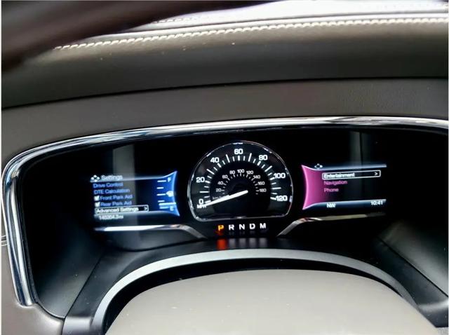 2015 Lincoln Navigator Standard