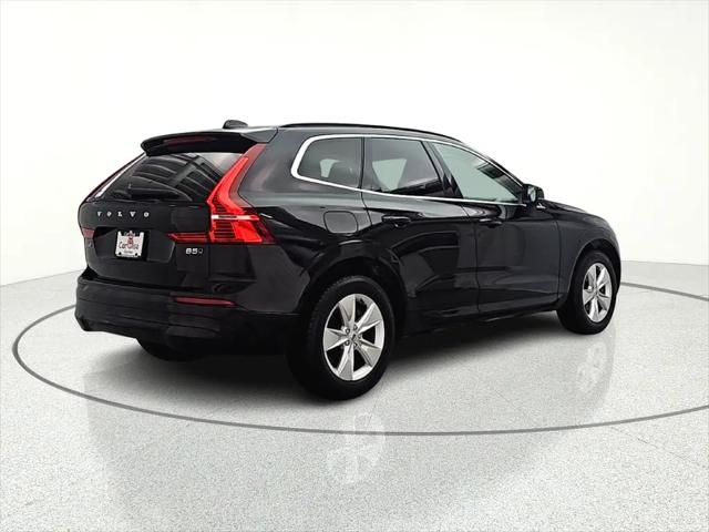 2022 Volvo XC60 B5 Momentum
