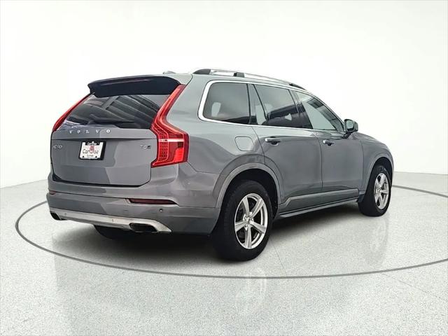 2016 Volvo XC90 T5 Momentum
