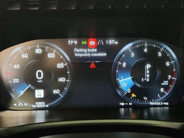 2016 Volvo XC90 T5 Momentum