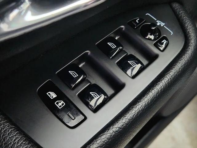 2016 Volvo XC90 T5 Momentum