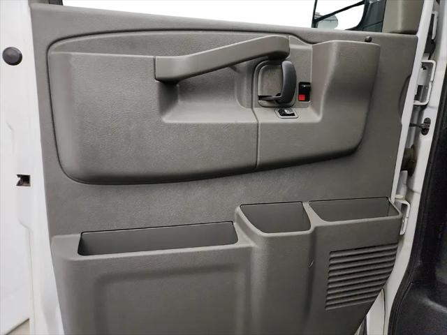 2020 GMC Savana Cargo RWD 2500 Regular Wheelbase Work Van