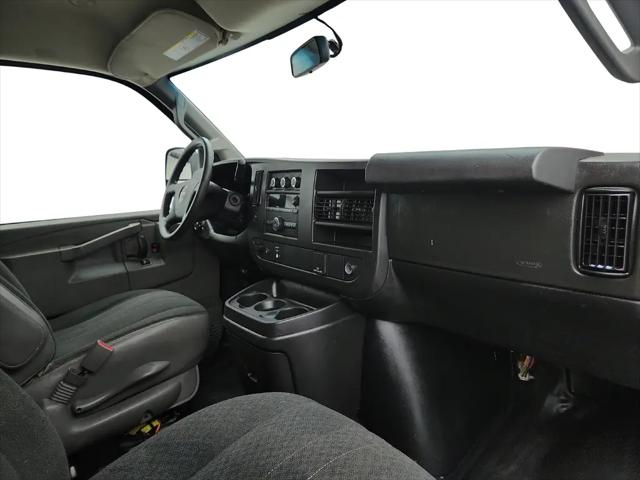 2020 GMC Savana Cargo RWD 2500 Regular Wheelbase Work Van