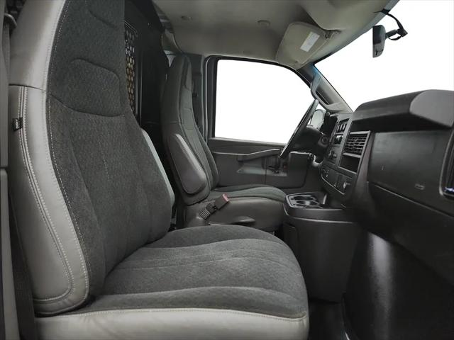 2020 GMC Savana Cargo RWD 2500 Regular Wheelbase Work Van