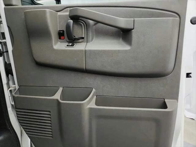 2020 GMC Savana Cargo RWD 2500 Regular Wheelbase Work Van