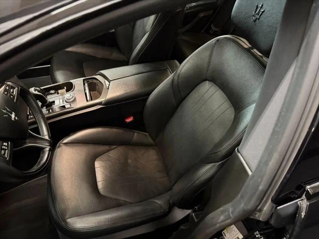 2018 Maserati Ghibli Standard