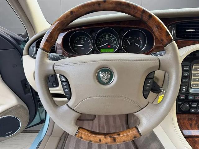 2004 Jaguar XJ XJ8