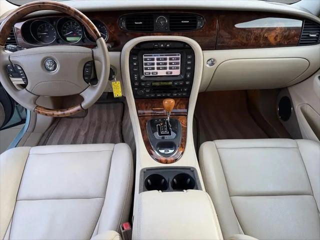 2004 Jaguar XJ XJ8