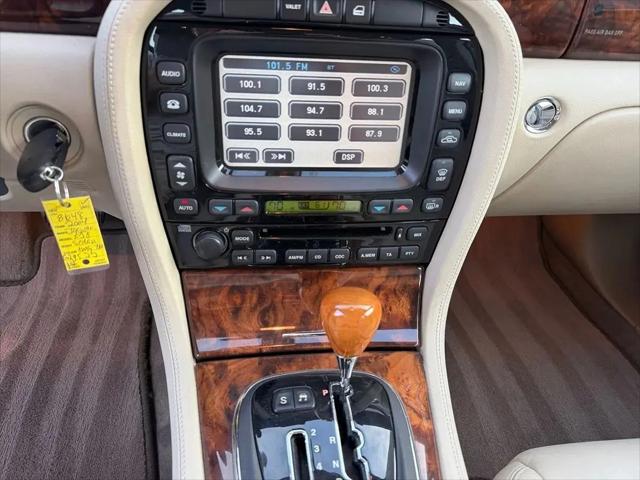 2004 Jaguar XJ XJ8
