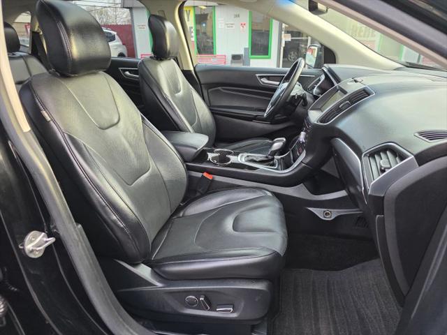 2017 Ford Edge Titanium