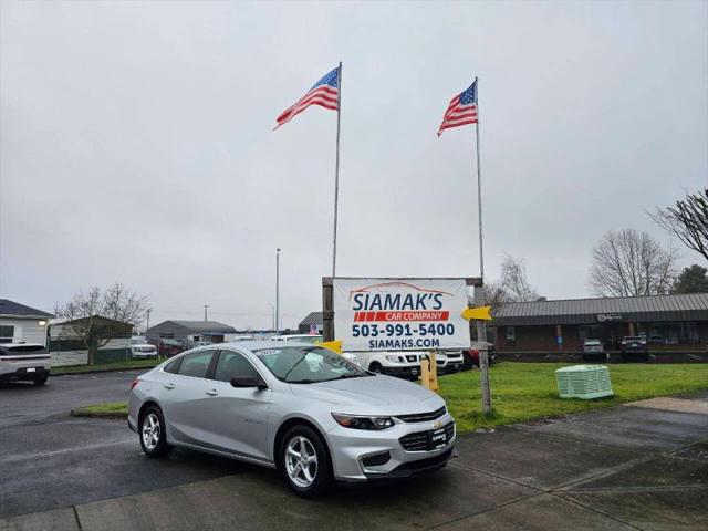 2017 Chevrolet Malibu 1FL for sale in Woodburn, OR