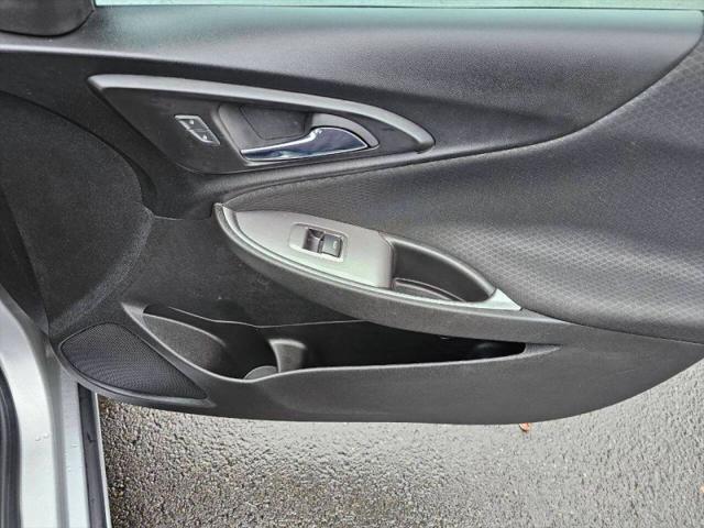2017 Chevrolet Malibu 1FL