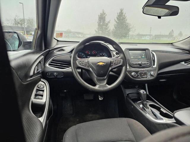 2017 Chevrolet Malibu 1FL