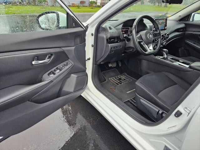 2023 Nissan Sentra SV Xtronic CVT