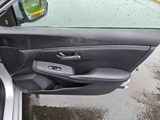 2020 Nissan Sentra SV Xtronic CVT