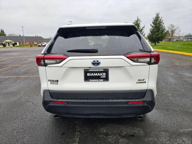 2024 Toyota RAV4 Hybrid XLE