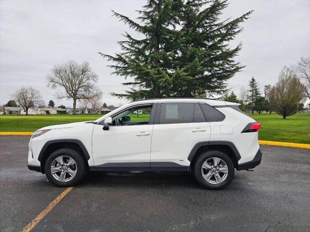 2024 Toyota RAV4 Hybrid XLE