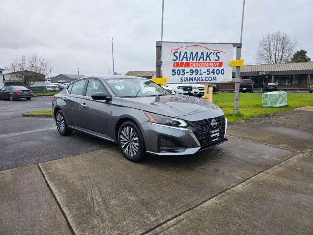 2024 Nissan Altima SV FWD