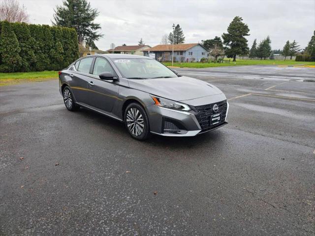 2024 Nissan Altima SV FWD