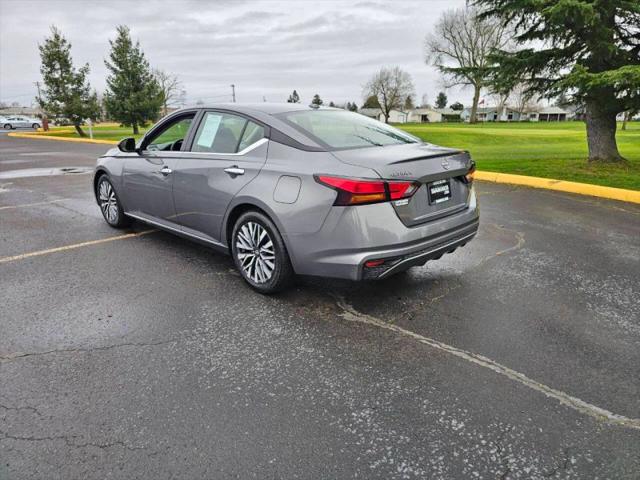 2024 Nissan Altima SV FWD