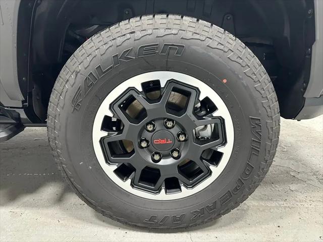 2025 Toyota 4Runner TRD Off Road