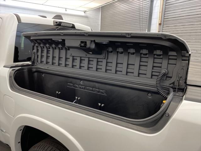2026 Ram 1500 Tungsten Crew Cab 4x4 57 Box
