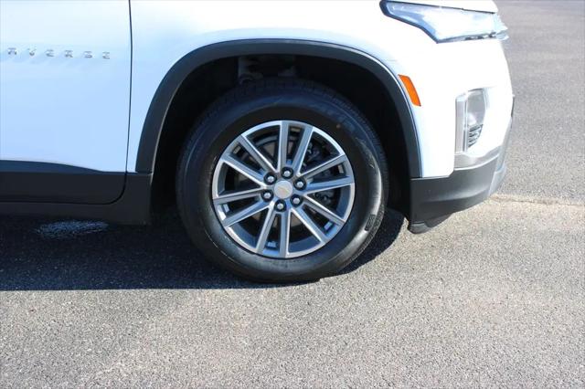 2023 Chevrolet Traverse FWD LT Leather