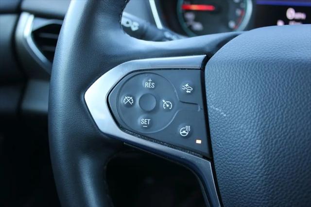 2023 Chevrolet Traverse FWD LT Leather