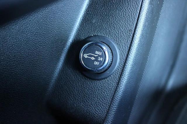 2023 Chevrolet Traverse FWD LT Leather