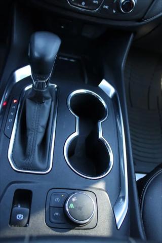 2023 Chevrolet Traverse FWD LT Leather