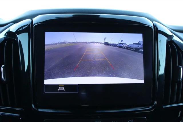 2023 Chevrolet Traverse FWD LT Leather