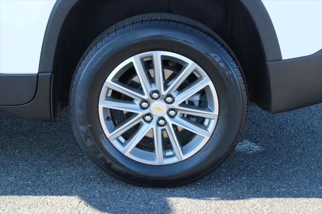 2023 Chevrolet Traverse FWD LT Leather