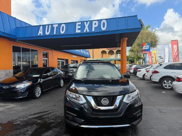 2018 Nissan Rogue SV for sale in Hialeah, FL