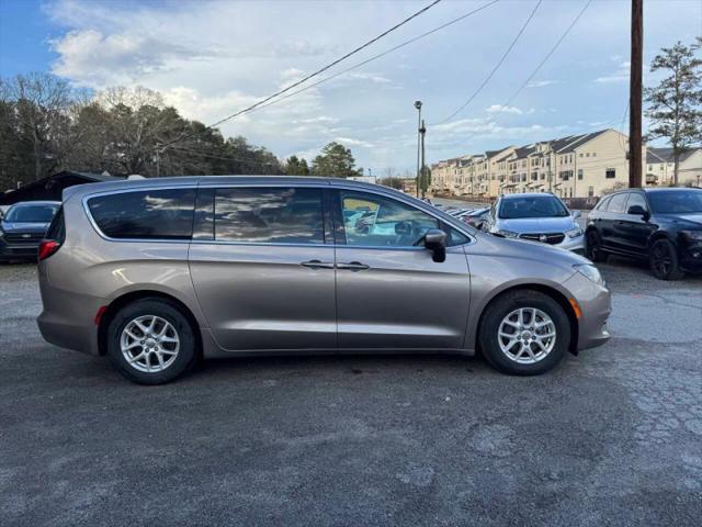 2017 Chrysler Pacifica LX