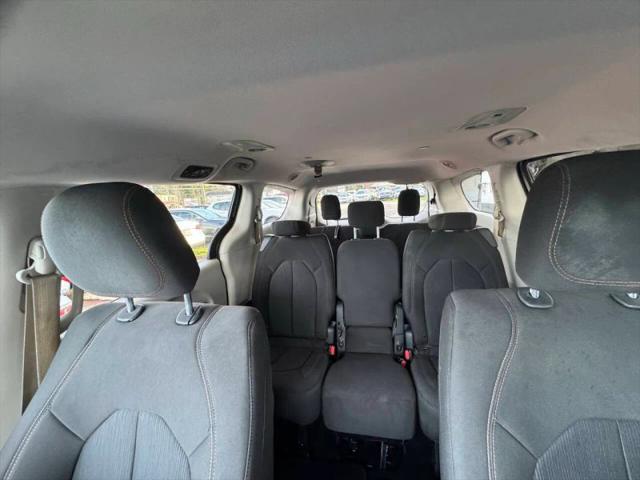 2017 Chrysler Pacifica LX