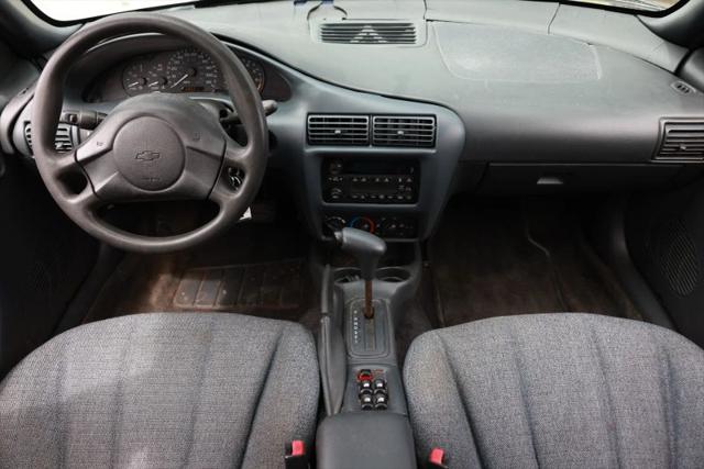 2005 Chevrolet Cavalier Base
