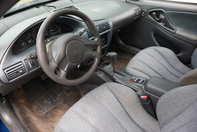 2005 Chevrolet Cavalier Base