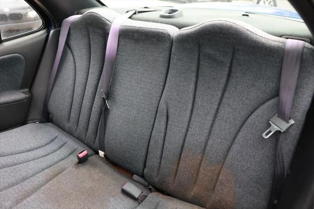 2005 Chevrolet Cavalier Base
