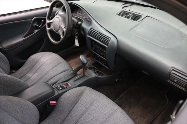 2005 Chevrolet Cavalier Base