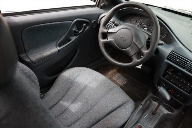 2005 Chevrolet Cavalier Base